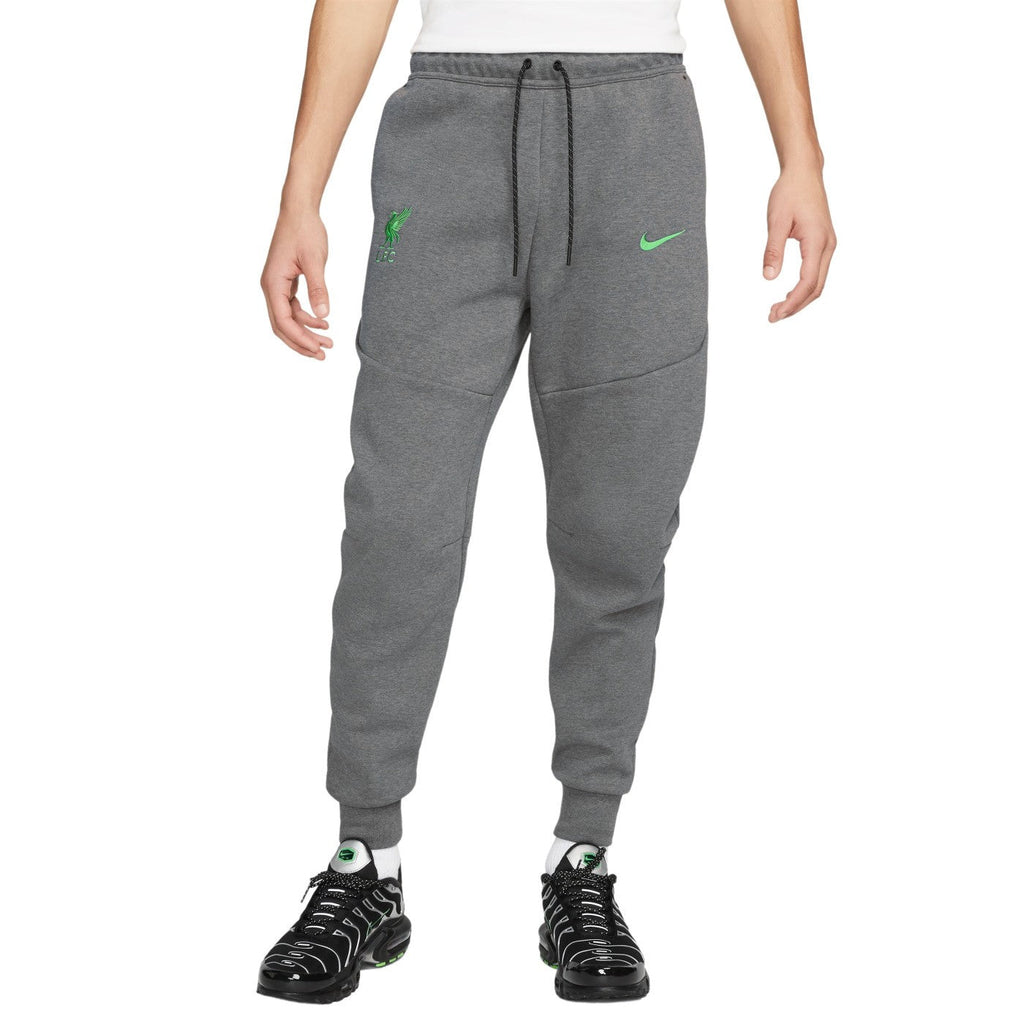Liverpool FC grey Tech Fleece presentation tracksuit 2023/24 - Nike