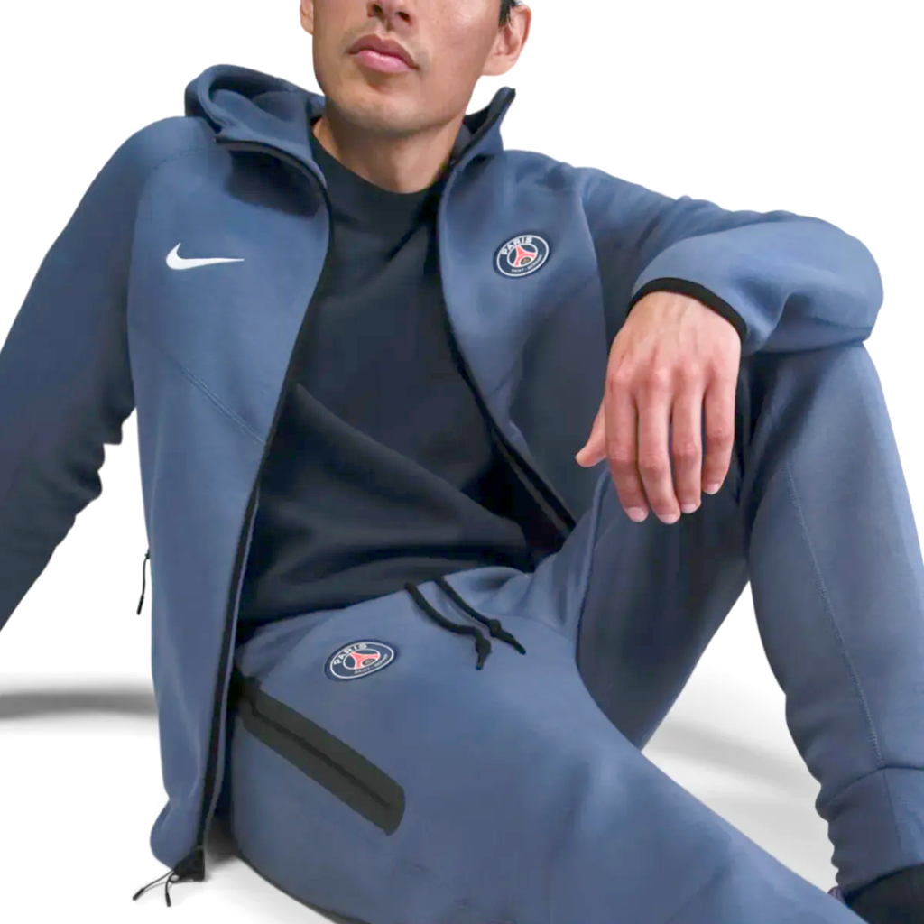 PSG Tech Fleece presentation soccer tracksuit 2025/26 - Nike